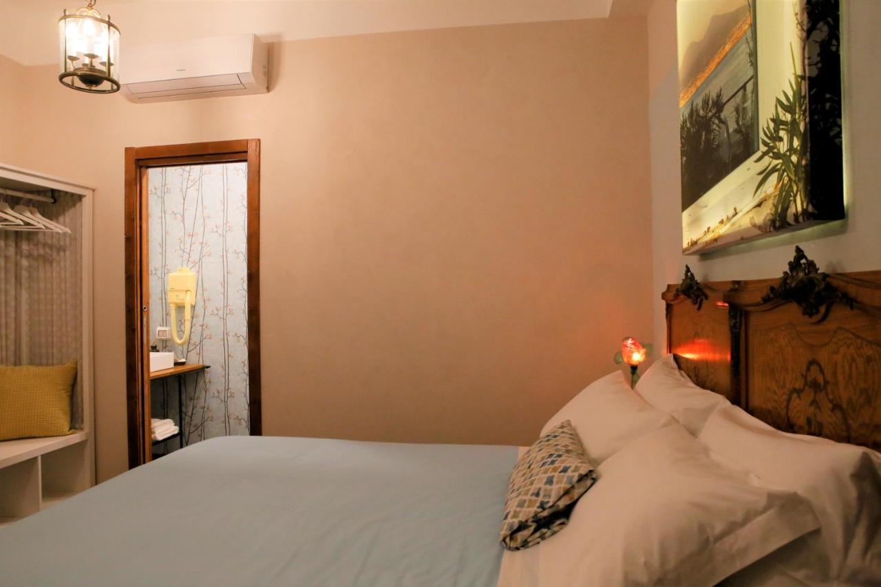 Napolicentrico Bed & Breakfast Dış mekan fotoğraf